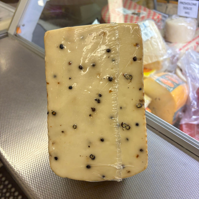 Auricchio Pecorino Calcagno con Pepe